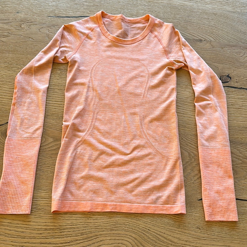 Lululemon long sleeve Swiftly